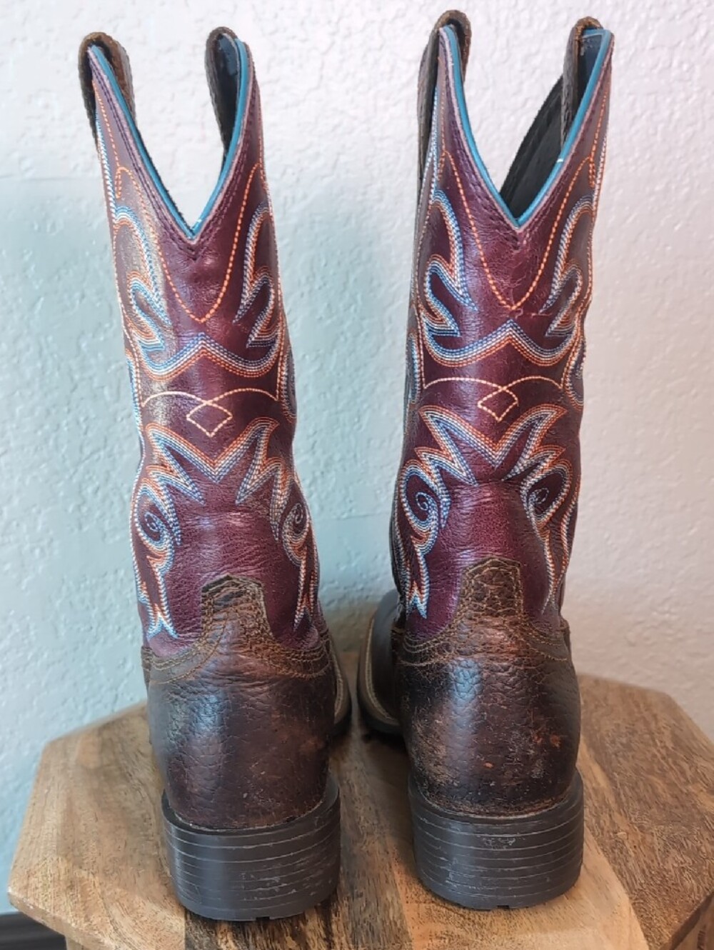 Ariat Burgundy Western Cowgirl Boots - Picture 7 of 15